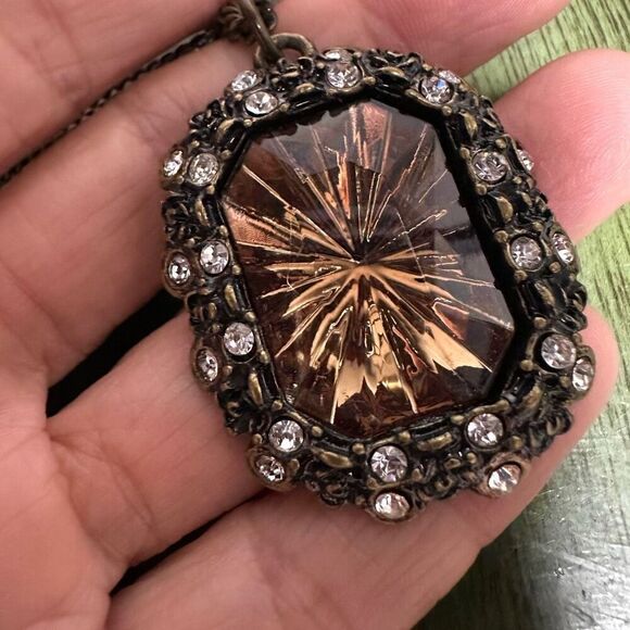 Avon Smokey Topaz Color Pendant Necklace Jewelry - Avon Smokey Topaz Color Pendant Necklace
